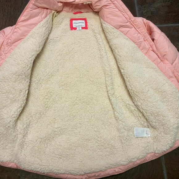 ~~Girls’ Amazon Essentials Long Quilted Cocoon Puffer Coat Pink - Large (10) ** - Picture 4 of 7